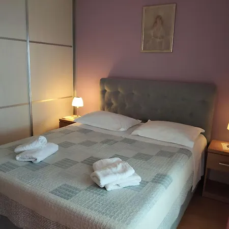 Doris Apartment *