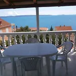 Doris Trogir