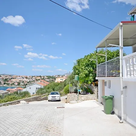 Doris Apartment Trogir